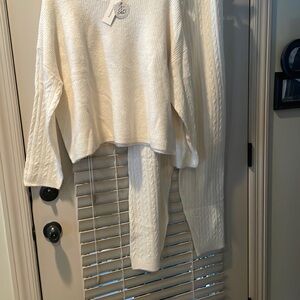 Francesca's Collections Cream Loungewear Set